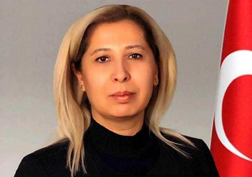 Ayşe Yağız görevinden alındı!...