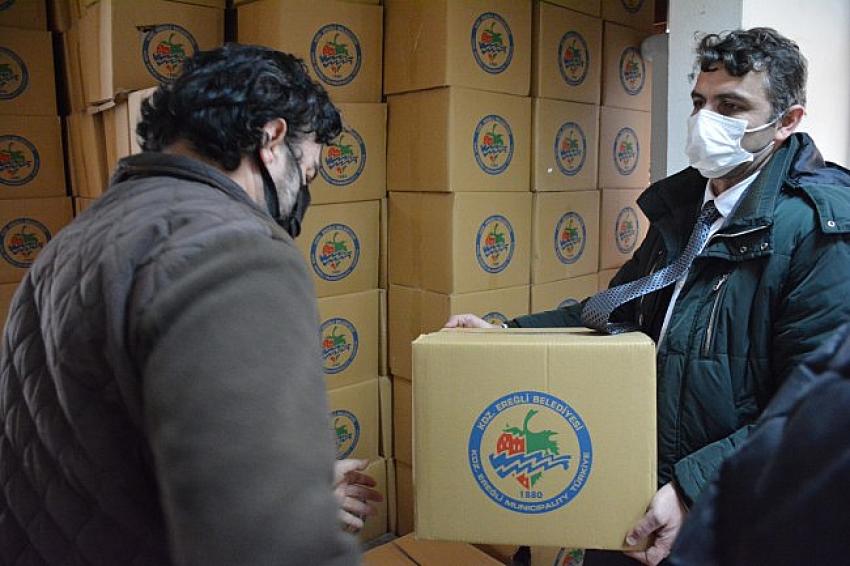 Bin 500 aileye kolileri teslim edilmeye başlandı..