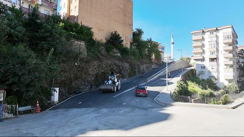 Hatip Sokak’ta trafik düzenlemesi..