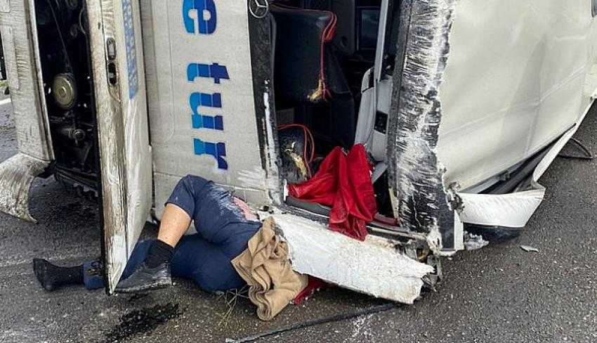 Otobüs kazası ölüm getirdi..
