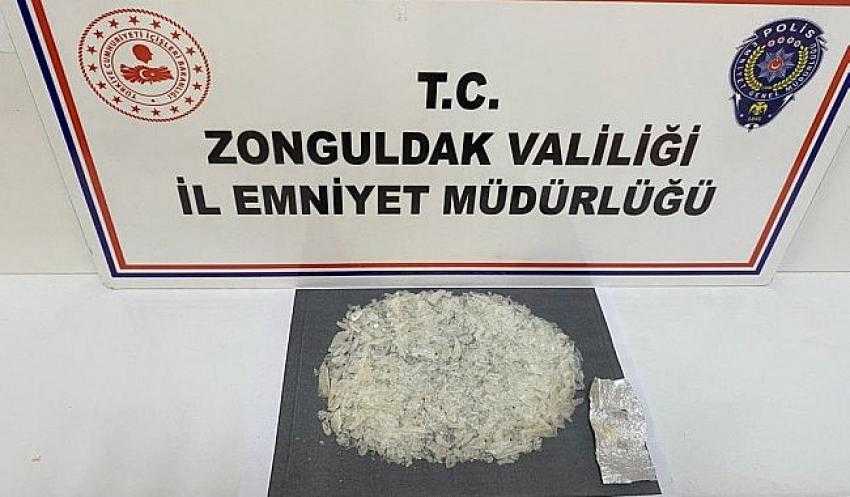 Uyuşturucu sevk eden 2 kişi tutuklandı..