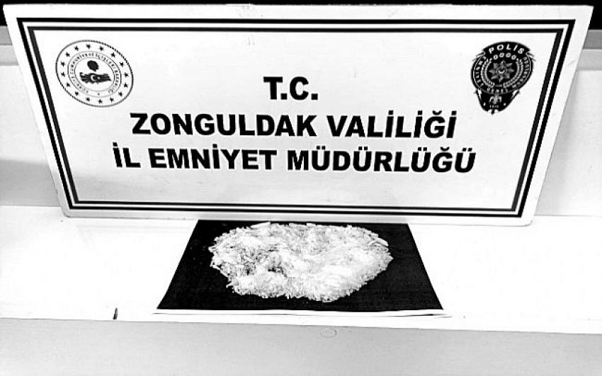 Ölümcül uyuşturucu ile yakalandı..