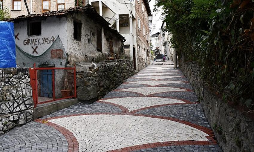 Kdz.Ereğli Belediyesi'nden deniz kızı heykeli ve sokak düzenlemesi..