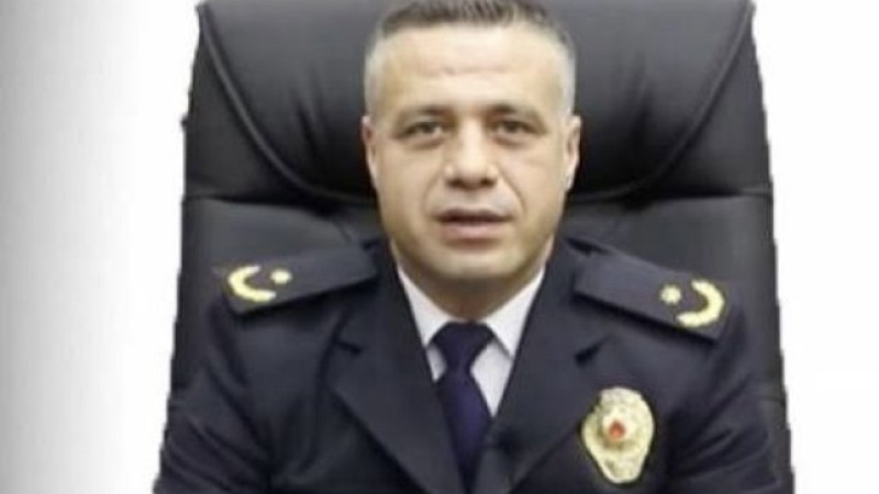 Alaplı Emniyet Müdürü Çelik gönüllü olarak deprem bölgesine gitti.