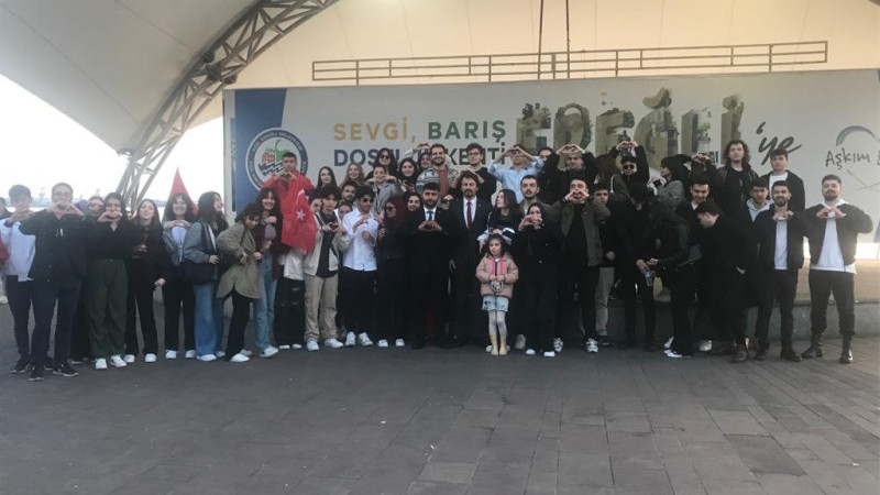CHP'li Gençler 19 Mayıs Gençlik yürüyüşü düzenlediler..