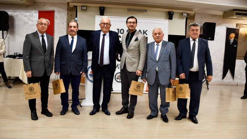 Başkan Posbıyık'tan Gazeciler Gününe özel anlamlı kahvaltı..
