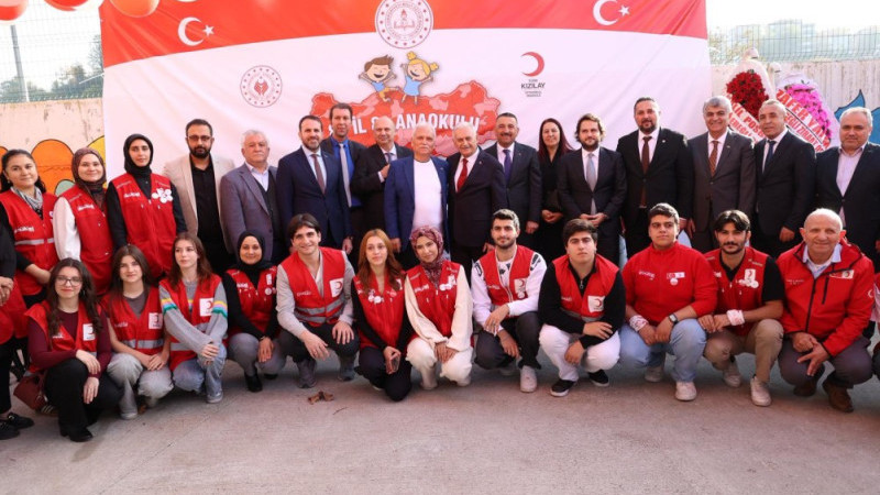 Binali Yıldırım’dan Öget Şen Anaokulu Açılışı