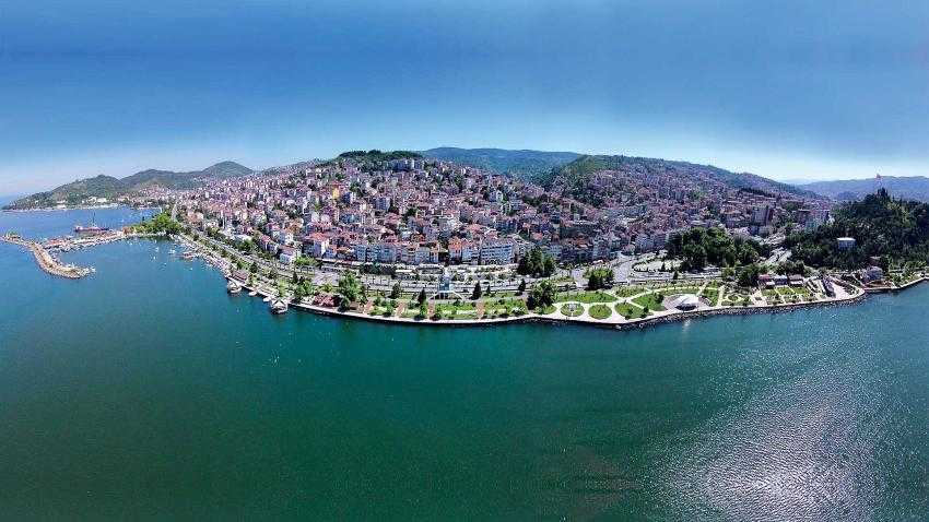 Kdz.Ereğli Nüfusu 175.726 oldu.
