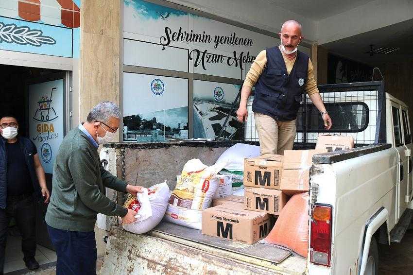 Bu insanlar komşusu açken tok yatanlardan değiller.